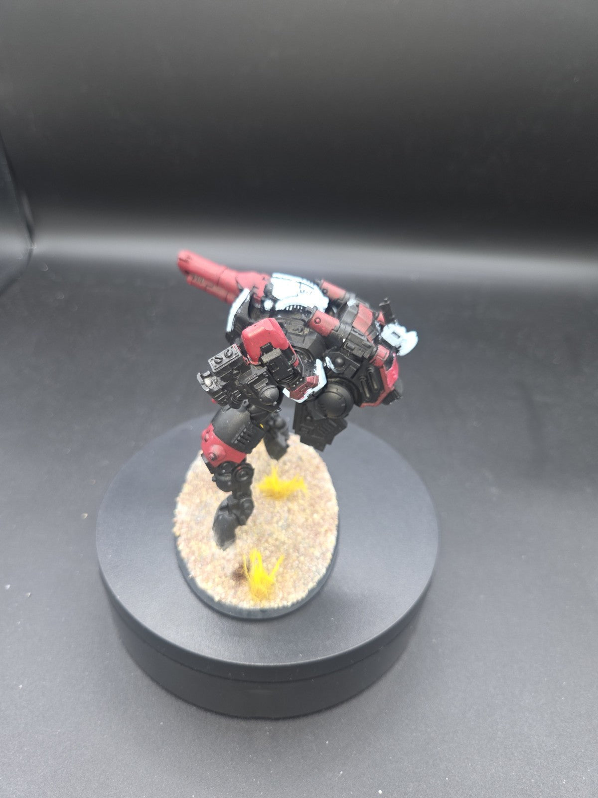 T'au Empire Ghostkeel Battlesuit Tabletop ready. 3