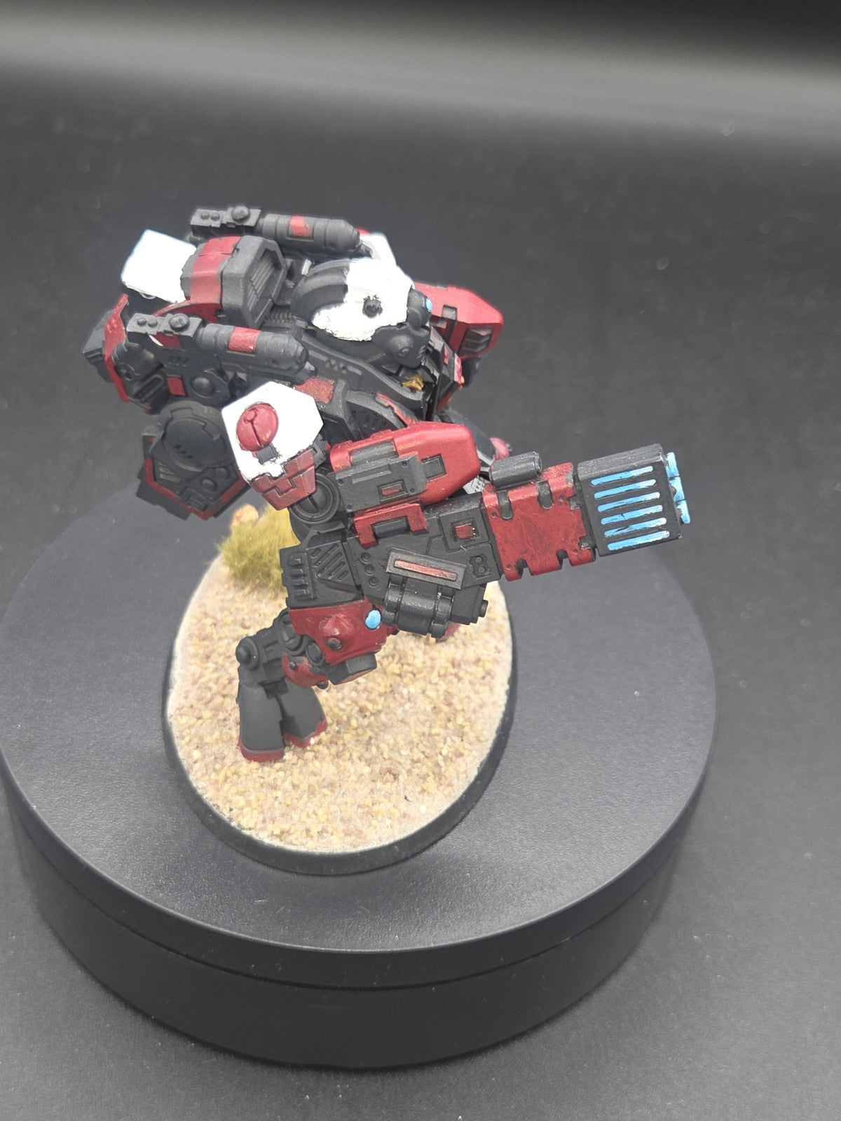 T'au Empire Ghostkeel Battlesuit Tabletop ready. 4