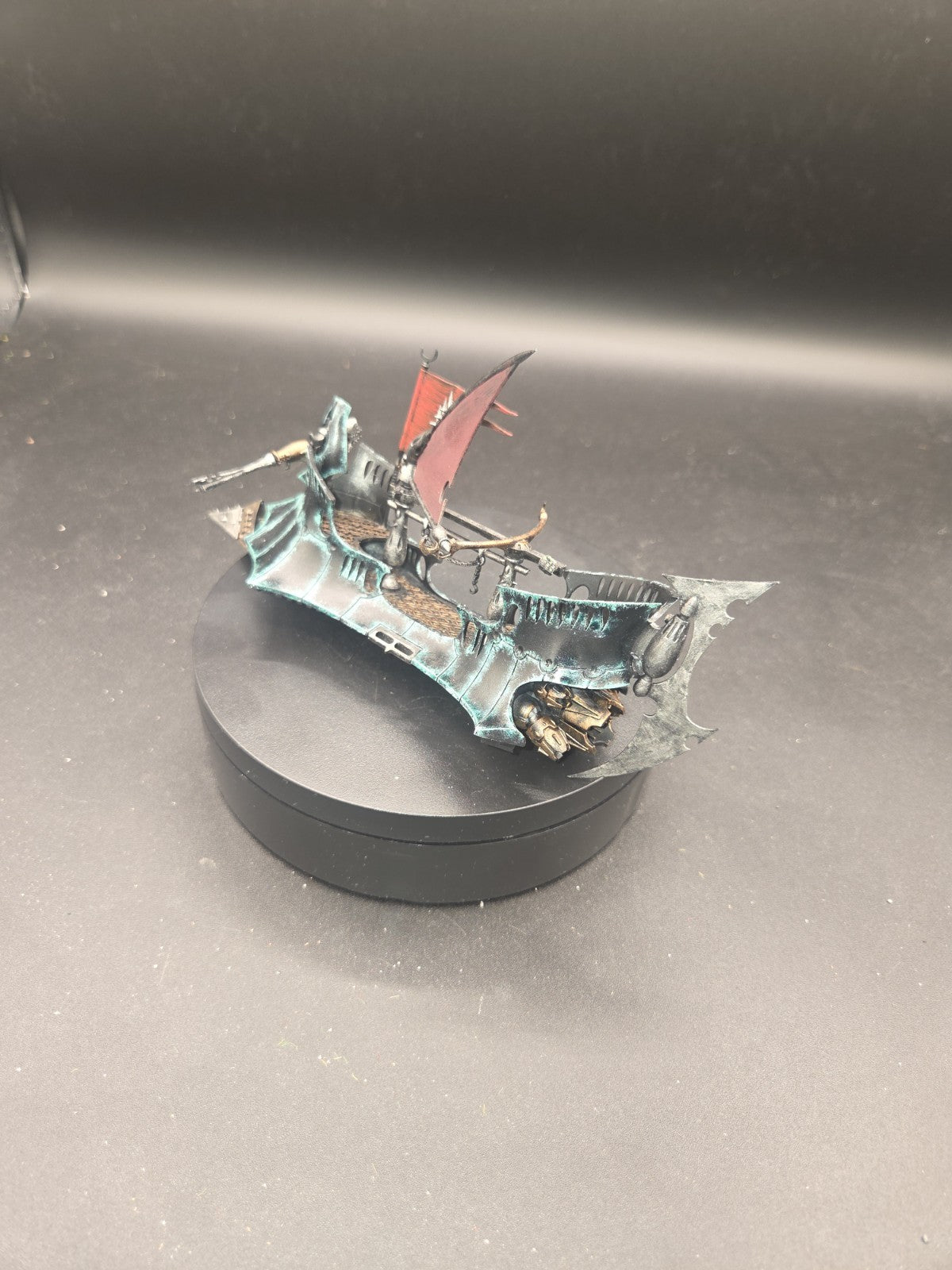 Warhammer 40k Dark Eldar Drukhari Raider Part Painted Used No crew 2