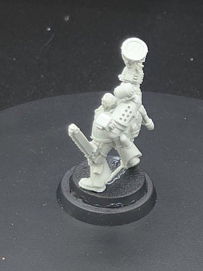 Games Workshop Warhammer 40K Blood Angels Brother Corbulo Finecast OOP1
