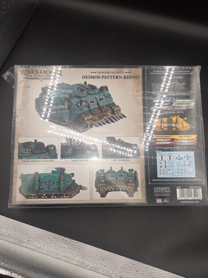 Horus Heresy Deimos Pattern Rhino NiB1
