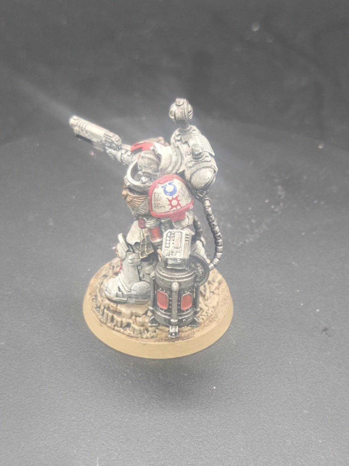 Space Marines Apothecary Biologis from Heroes of the Chapter Tabletop Ready 40k1