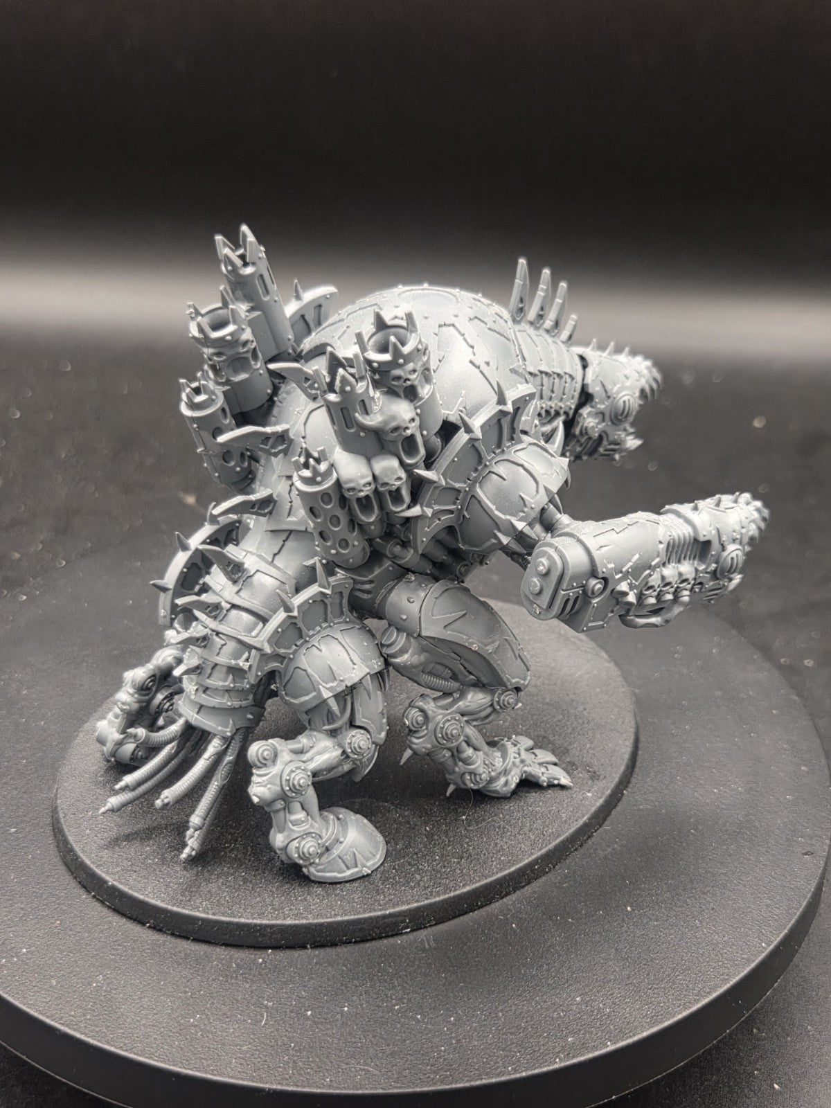 Forgefiend  Chaos Space Marines Warhammer 40K Well Built ready to paint3