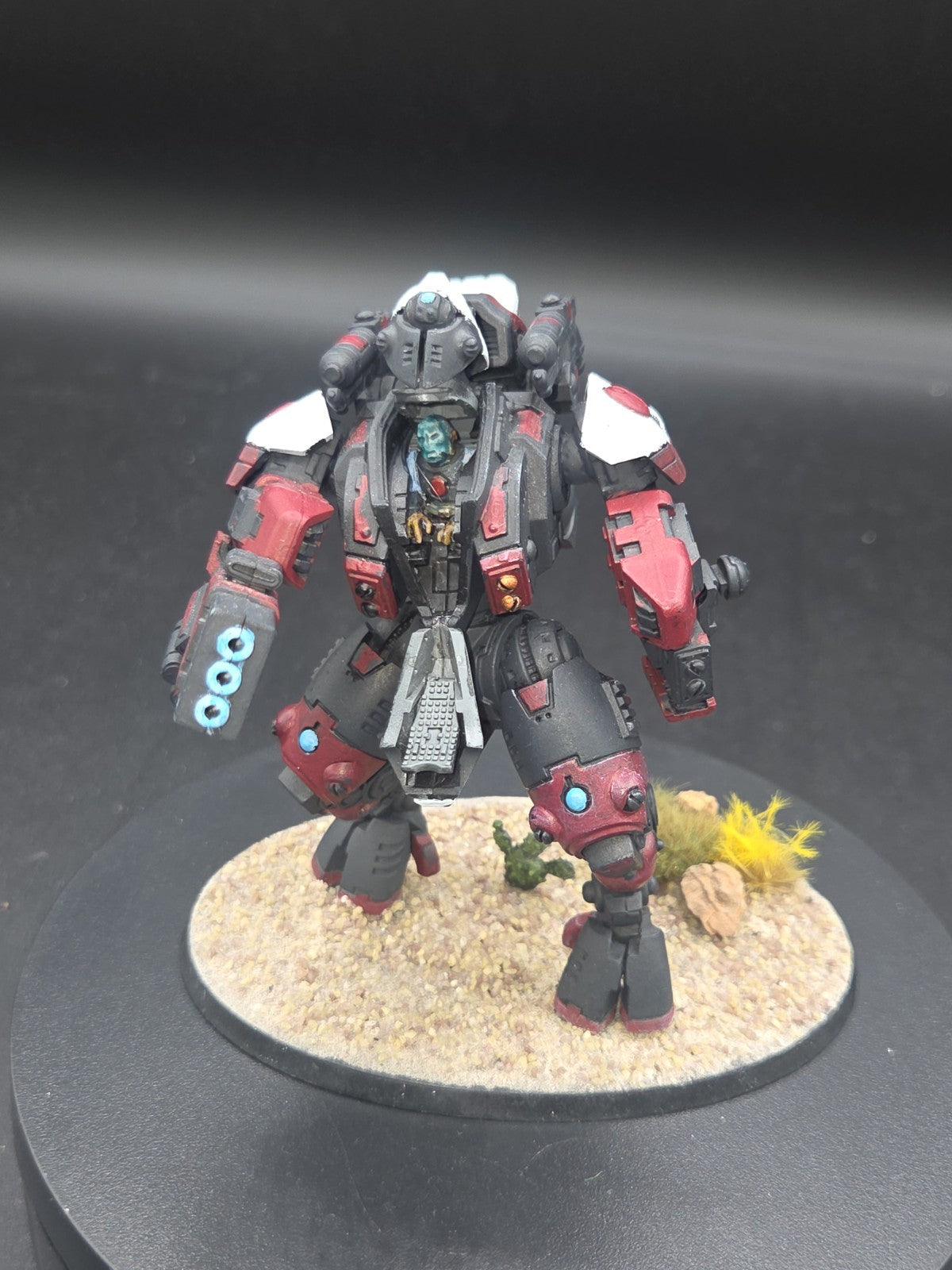 T'au Empire Ghostkeel Battlesuit Tabletop ready.  0