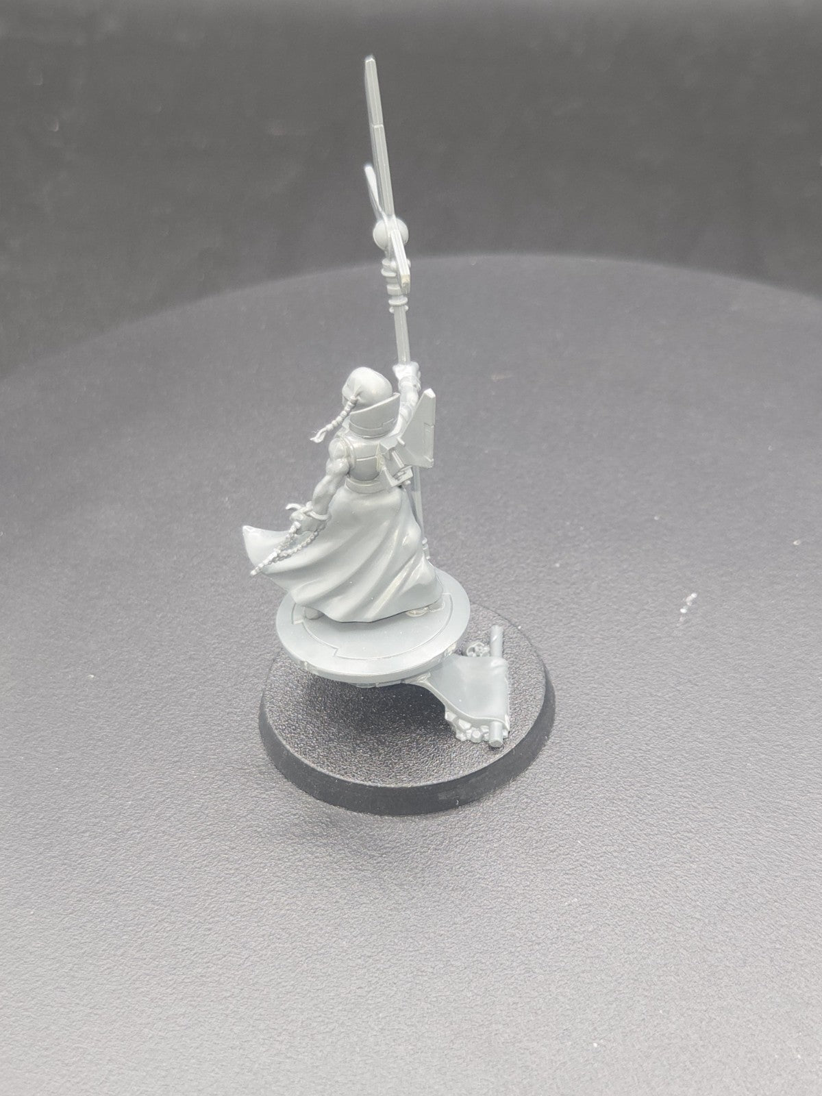 TAU EMPIRE Ethereal Warhammer 40K Well Built1
