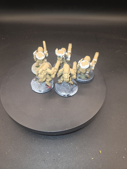Games Workshop Warhammer 40K Tau Stealth Suit x5 partial paint2