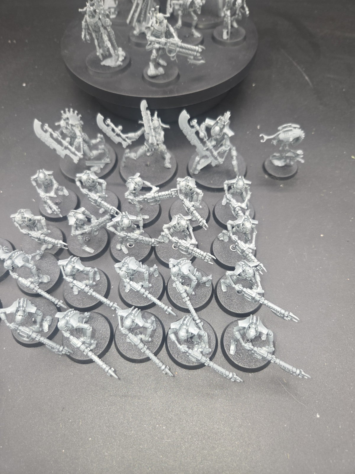 Necrons Half of Warhammer 40K Indomitus Box Well built.  ready for paint2