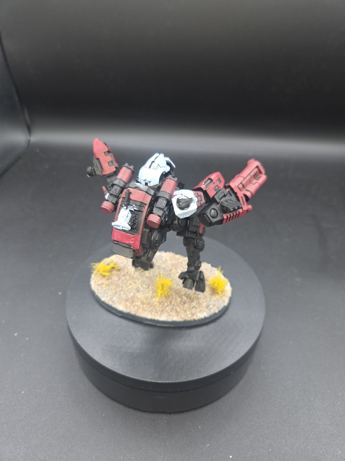 T'au Empire Ghostkeel Battlesuit Tabletop ready.  2