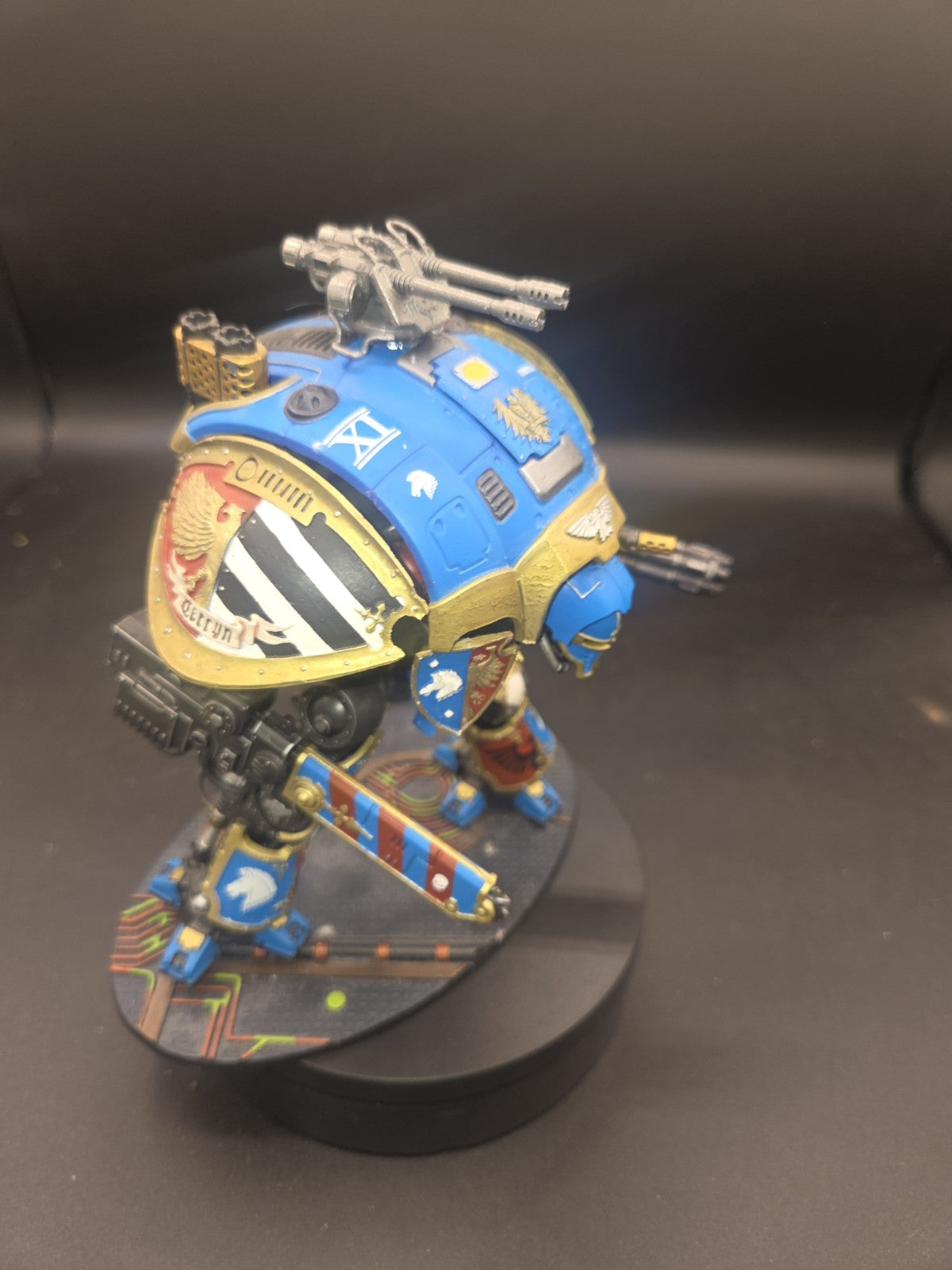 40k Knight Crusader House Terryn Forgeworld upgrade kit well painted3