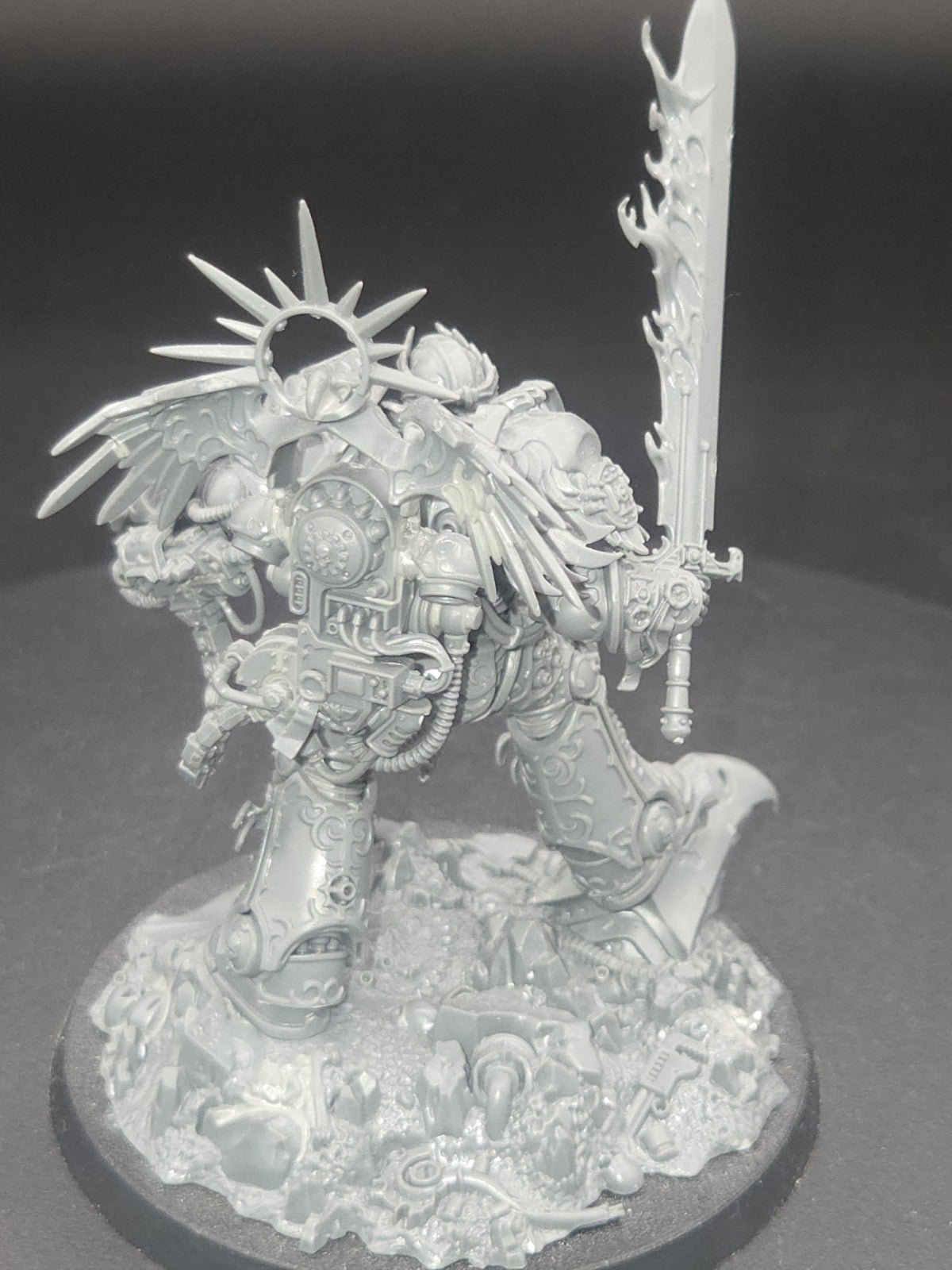 Warhammer 40K Roboute Guilliman Space Marine. ready to paint2