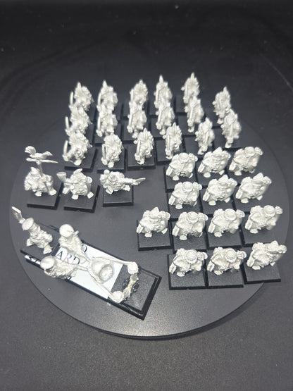 37 Piece Warhammer  Halfling Army Metal Lumpin Croop Hotpot chef ect0