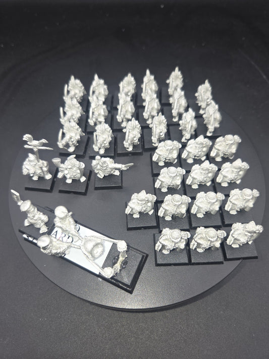 37 Piece Warhammer  Halfling Army Metal Lumpin Croop Hotpot chef ect0