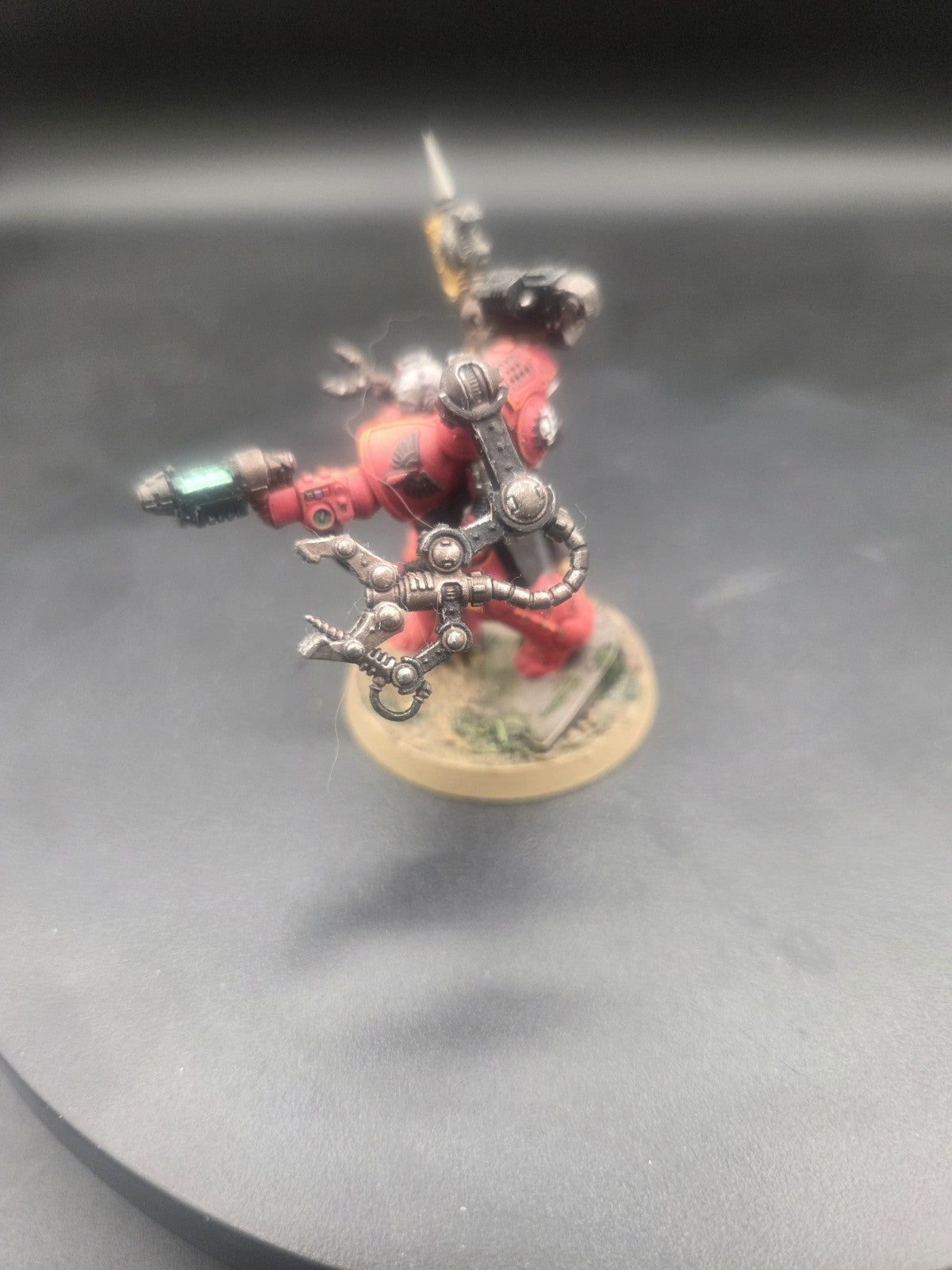 Primaris techmarine Blood Angels  Warhammer 40k Tabletop Ready painted1