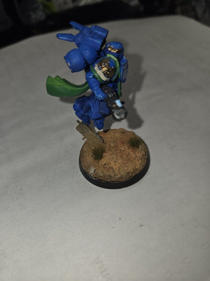 (5029) Jump Pack Primaris Captain Well painted & based2