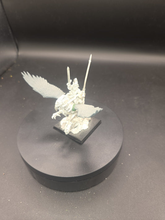 Warhammer Metal Bretonnia LOUEN LEONCOEUR ON HIPPOGRIFF0