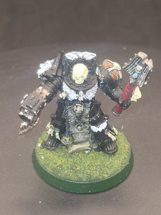 OOP Metal Chaplain in Terminator Armour Warhammer 40k Space Marines 0