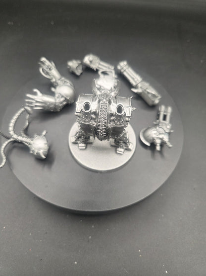 Warhammer 40k Chaos Space Marines Helbrute Dreadnought - Magnetized Arms/Weapons2