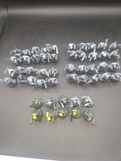 50 Ork Boyz with Sluggas & Choppas 40k Orks Boyz OOP All on 32mm bases0