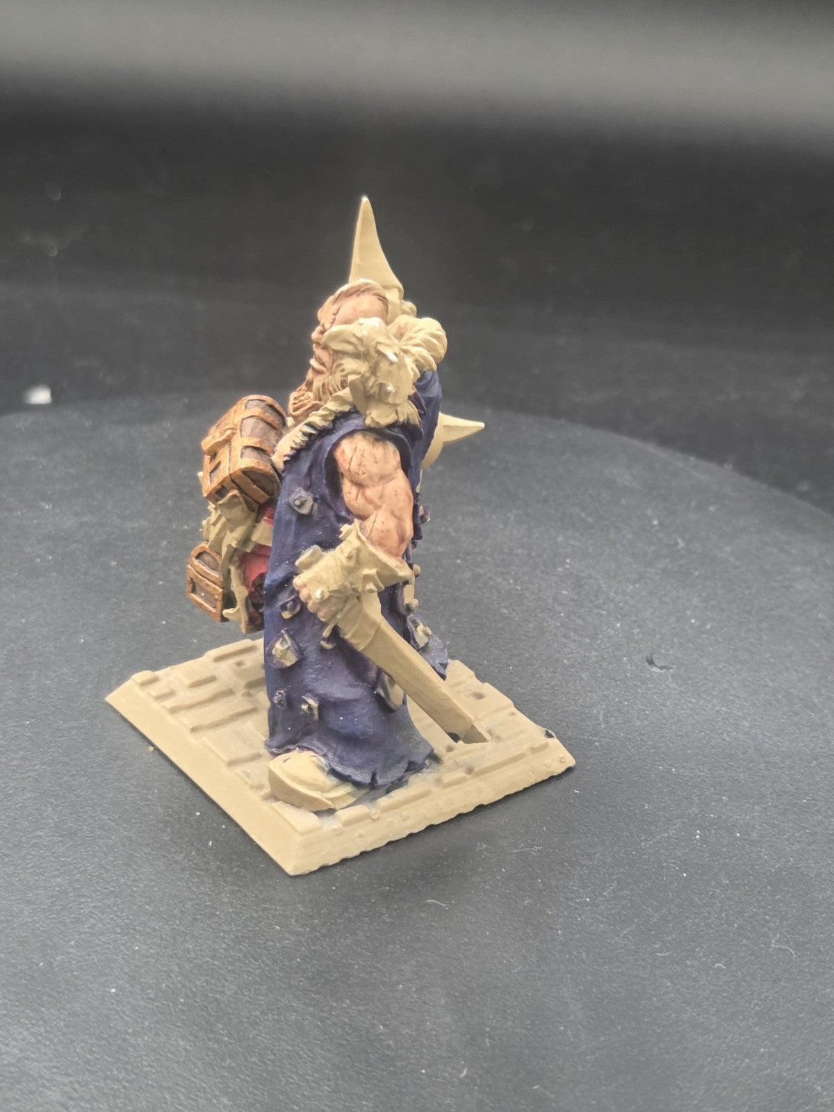 Warhammer Ogre Kingdoms Paymaster Miniature some paint OOP1
