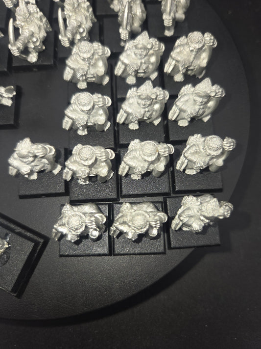 37 Piece Warhammer  Halfling Army Metal Lumpin Croop Hotpot chef ect1