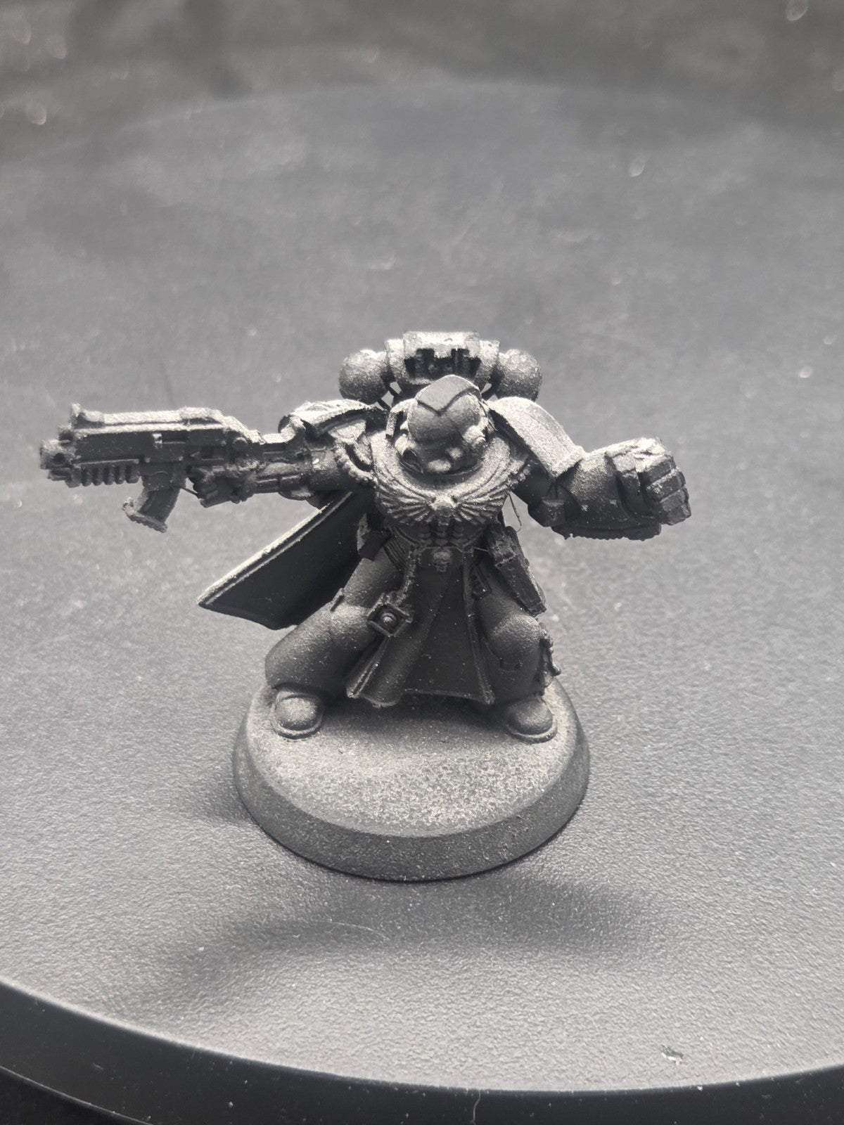 Space Marines Captain Centos 100 Stores Limited Edition Warhammer 40k 0