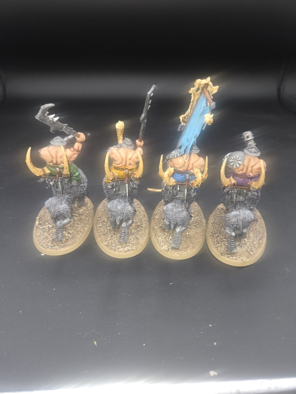 OGOR MAWTRIBES Mournfang Pack ( 4 ) Tabletop Ready Well Painted & based2