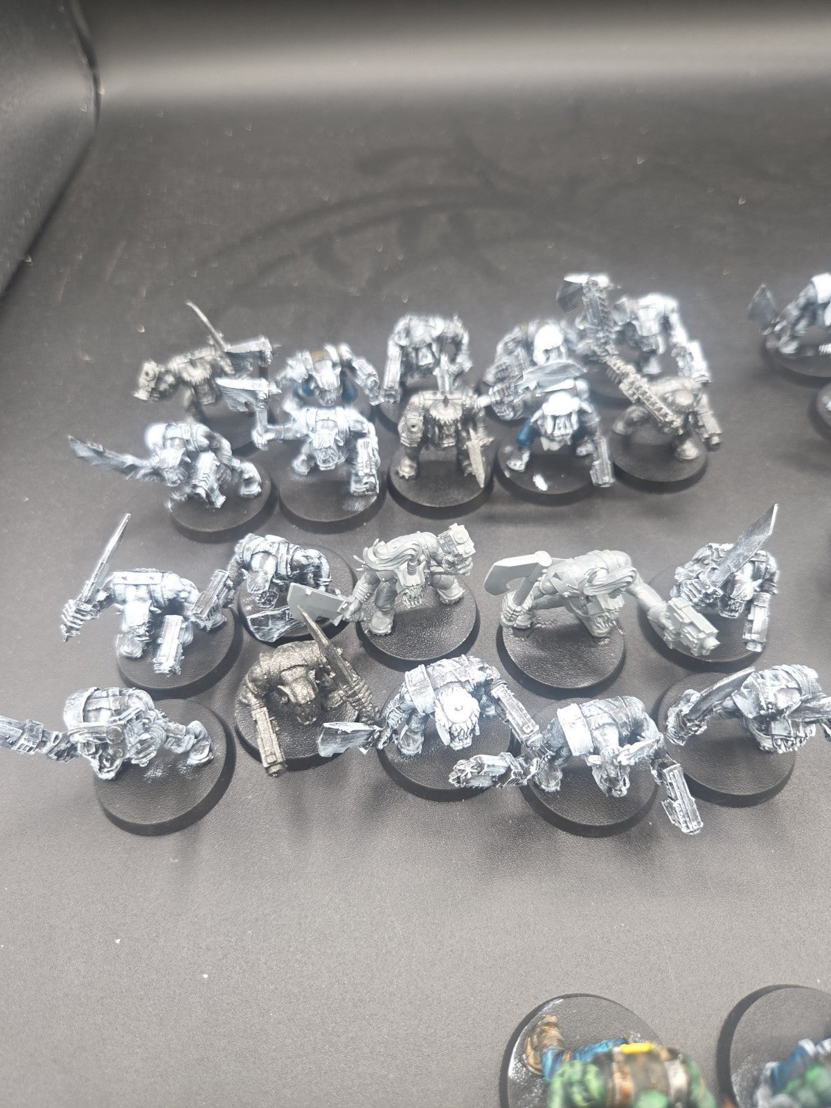 50 Ork Boyz with Sluggas & Choppas 40k Orks Boyz OOP All on 32mm bases3