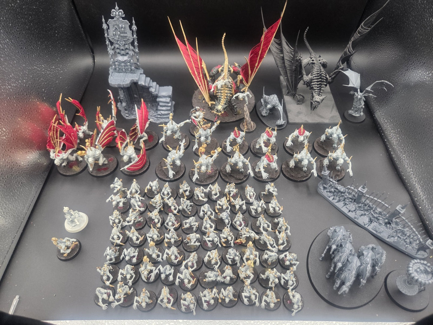 Warhammer Age of Sigmar -  Flesh Eater Courts Army Lot - Mostly Painted0