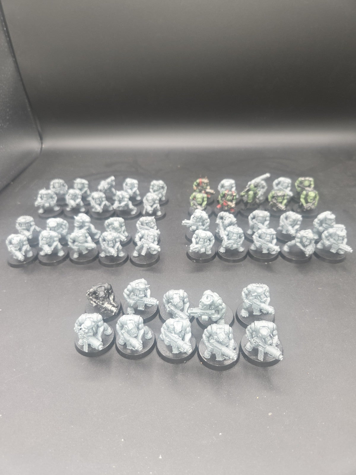 50 Ork Boyz with Shootas  Warhammer 40,000 Orks Boyz OOP All on 32mm bases1